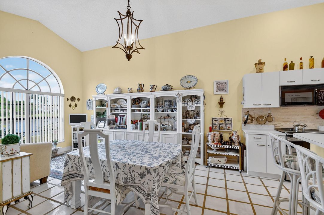 En Venta: $462,000 (3 camas, 2 baños, 1837 Pies cuadrados)