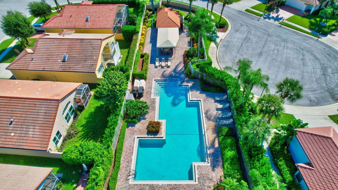 En Venta: $462,000 (3 camas, 2 baños, 1837 Pies cuadrados)