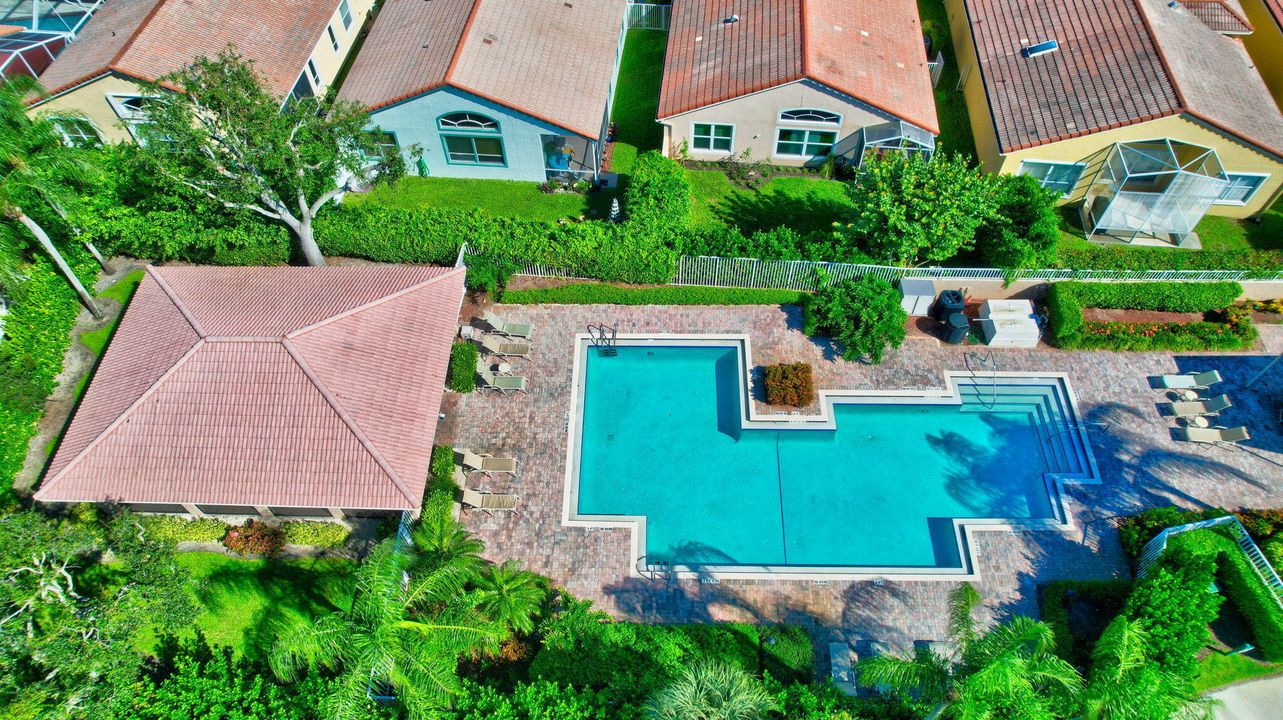 En Venta: $462,000 (3 camas, 2 baños, 1837 Pies cuadrados)