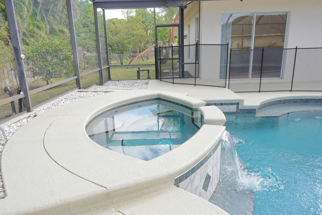 For Rent: $3,600 (5 beds, 3 baths, 2595 Square Feet)