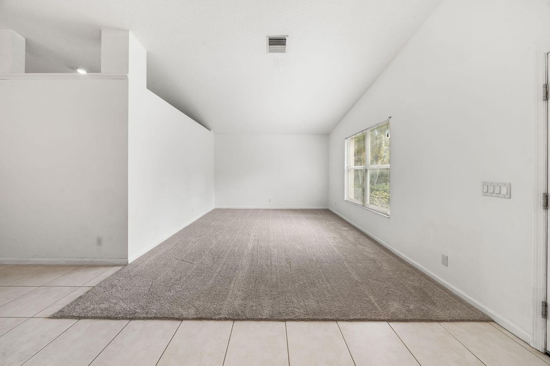 For Sale: $579,000 (3 beds, 2 baths, 1756 Square Feet)