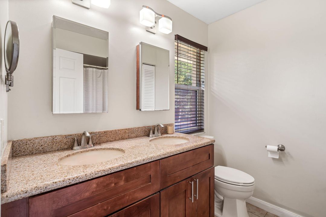 For Sale: $579,000 (3 beds, 2 baths, 1756 Square Feet)