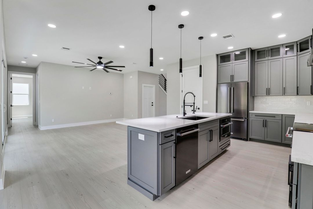 待售: $1,125,000 (4 贝兹, 4 浴室, 2954 平方英尺)