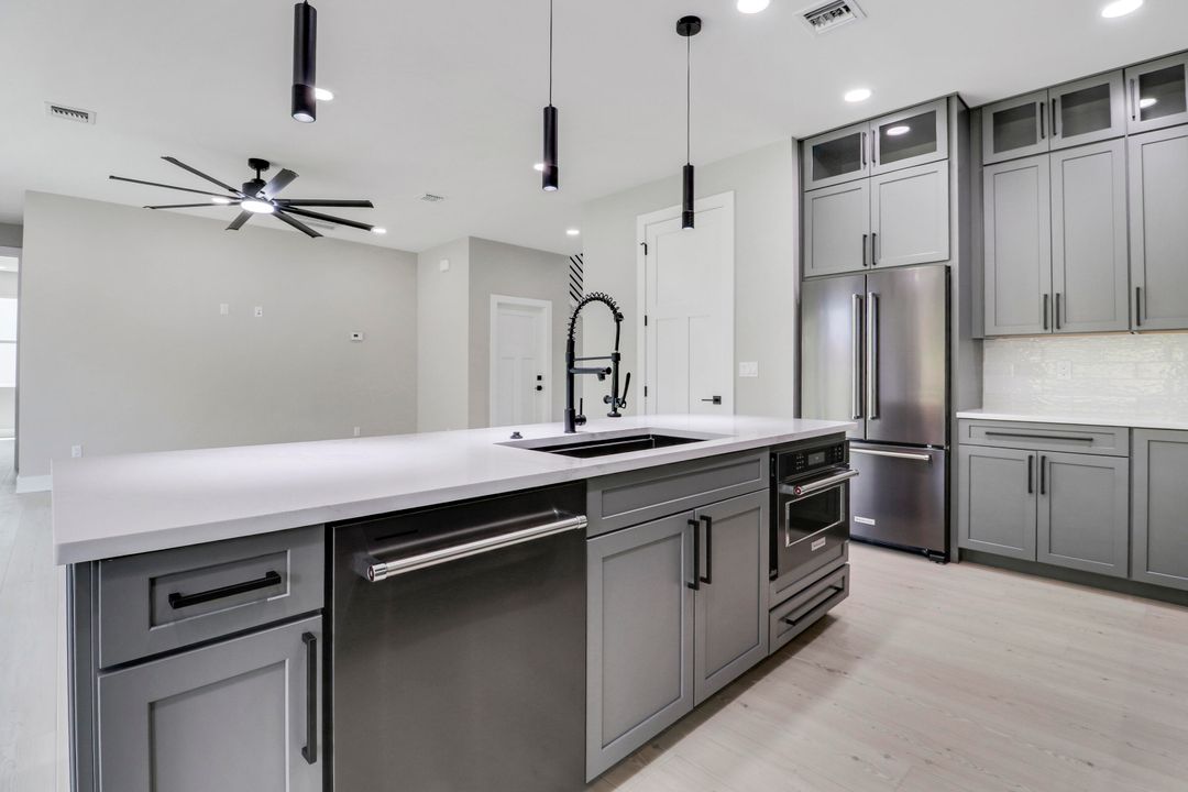 待售: $1,125,000 (4 贝兹, 4 浴室, 2954 平方英尺)