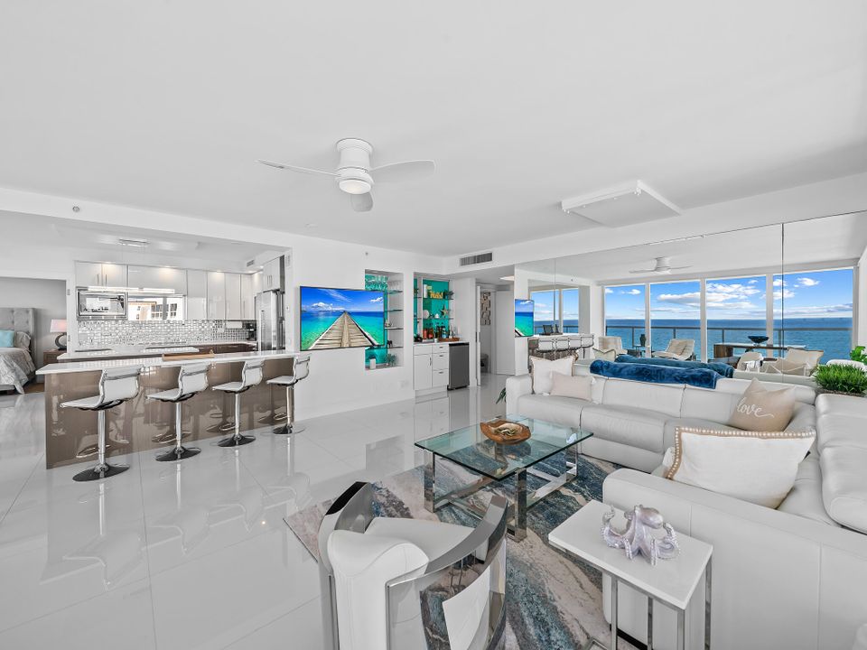 For Sale: $3,795,000 (3 beds, 3 baths, 2659 Square Feet)