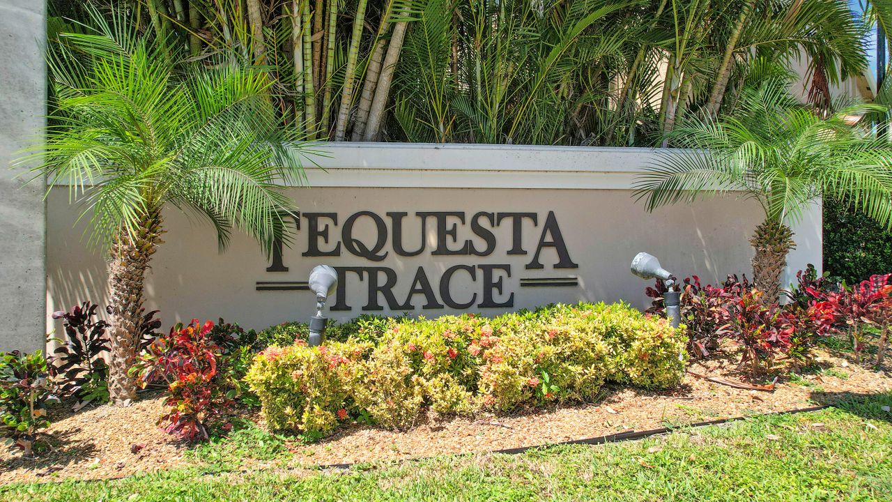 For Rent: $3,150 (3 beds, 2 baths, 1790 Square Feet)