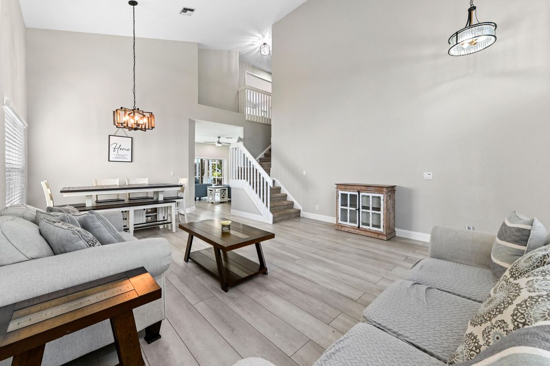 For Sale: $725,000 (4 beds, 3 baths, 2376 Square Feet)