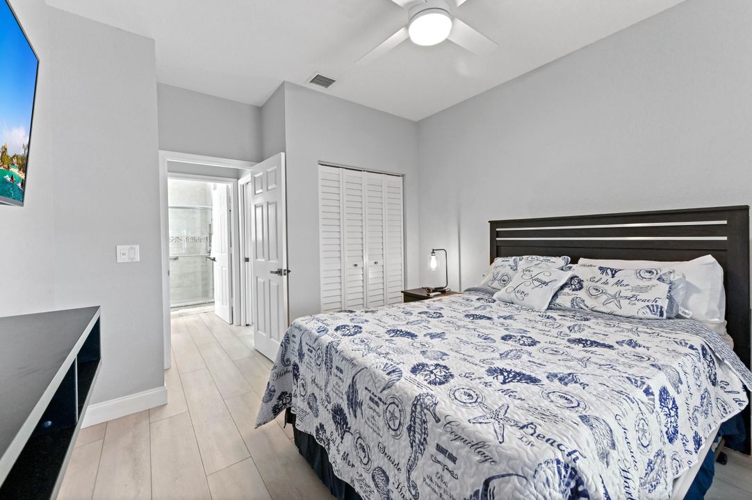 For Sale: $725,000 (4 beds, 3 baths, 2376 Square Feet)