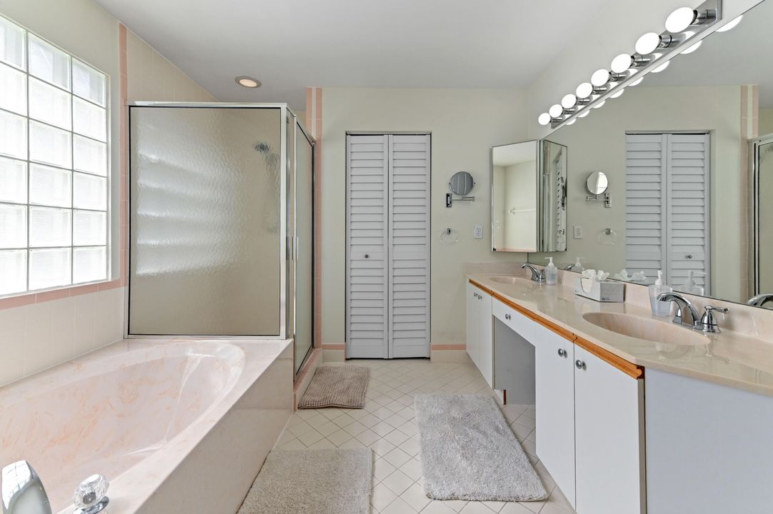 For Sale: $725,000 (4 beds, 3 baths, 2376 Square Feet)