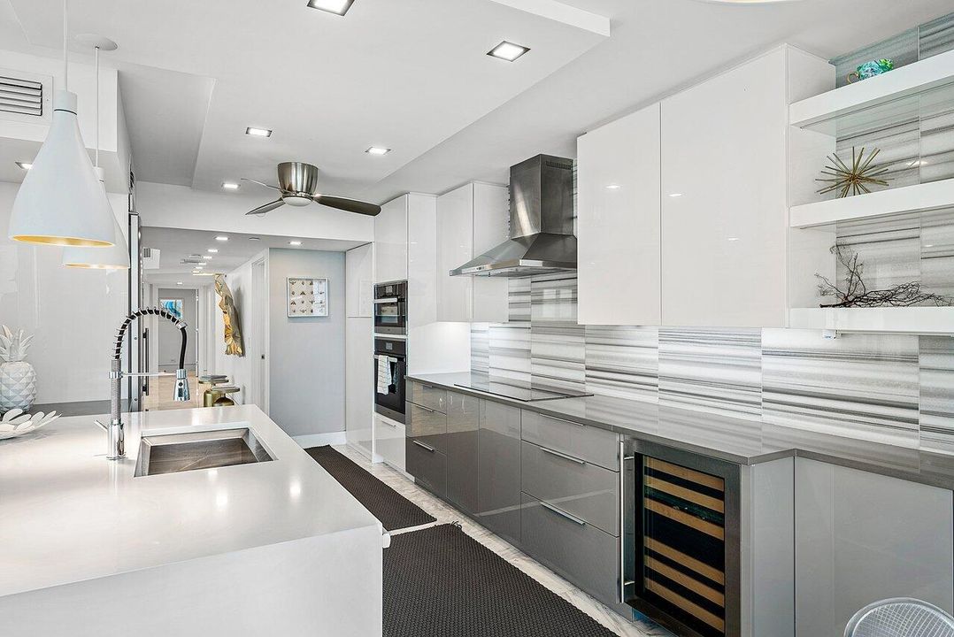 For Sale: $3,750,000 (3 beds, 4 baths, 2657 Square Feet)