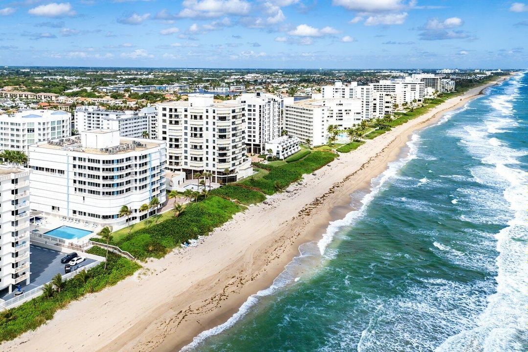 For Sale: $3,750,000 (3 beds, 4 baths, 2657 Square Feet)