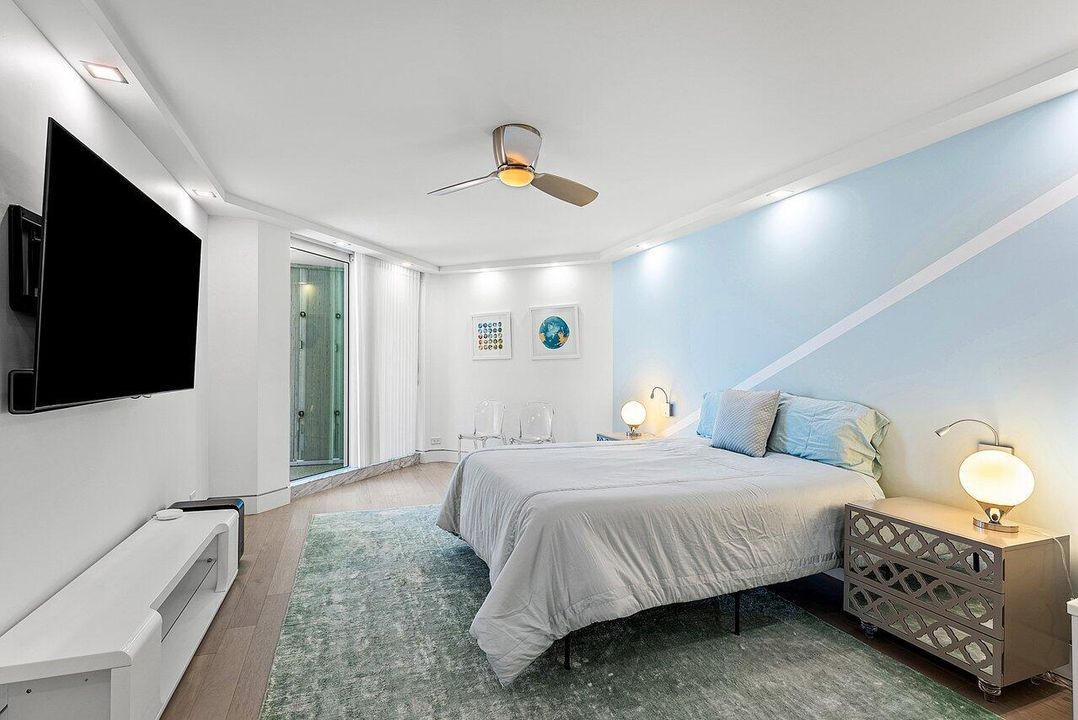 For Sale: $3,750,000 (3 beds, 4 baths, 2657 Square Feet)