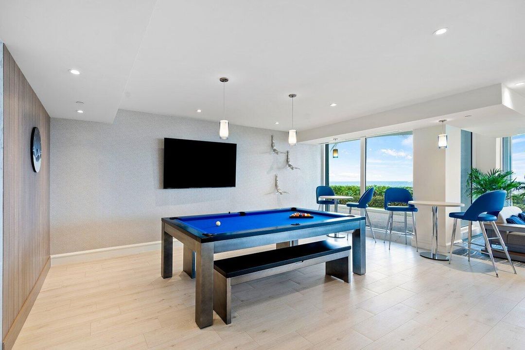 For Sale: $3,750,000 (3 beds, 4 baths, 2657 Square Feet)