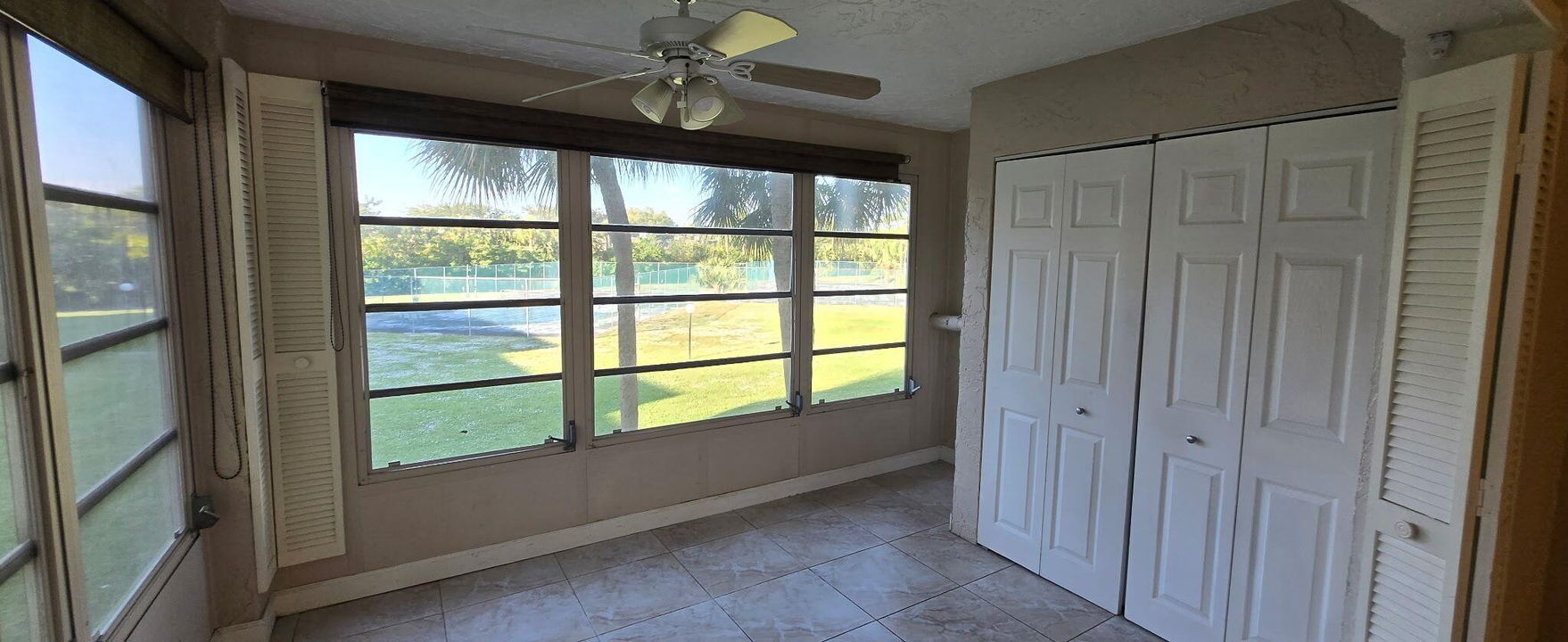 For Rent: $2,000 (2 beds, 2 baths, 900 Square Feet)