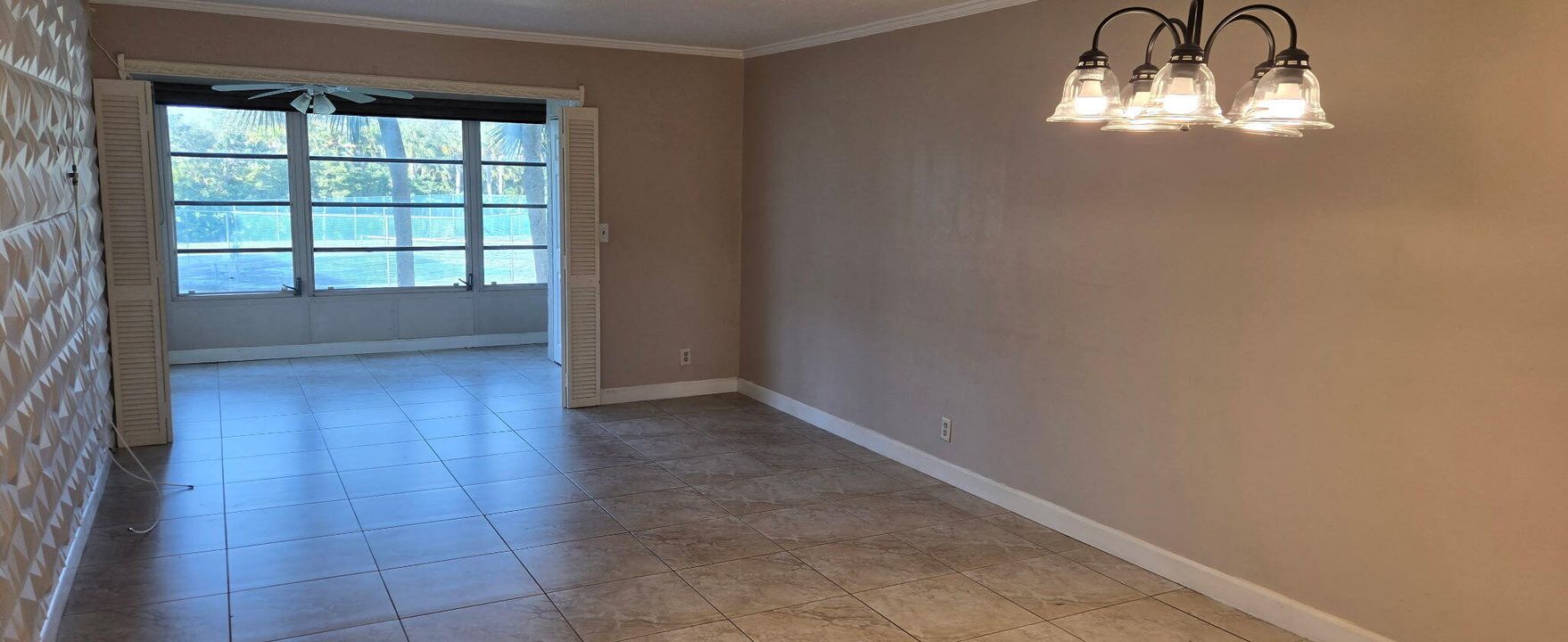 For Rent: $2,000 (2 beds, 2 baths, 900 Square Feet)
