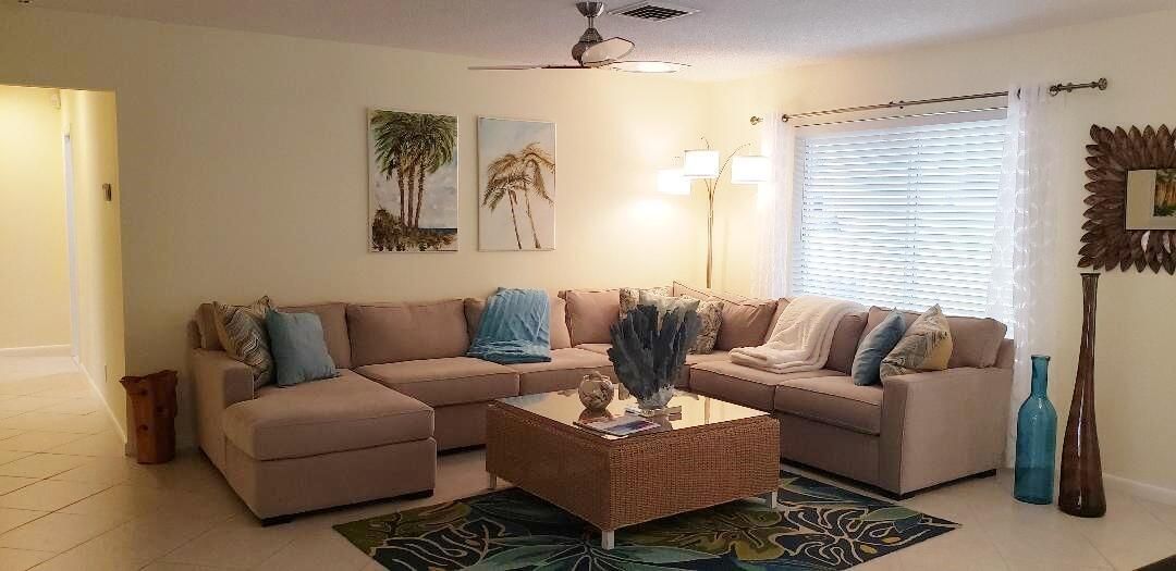 For Rent: $5,500 (3 beds, 2 baths, 1752 Square Feet)