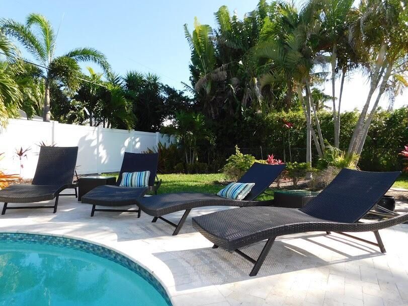 For Rent: $5,500 (3 beds, 2 baths, 1752 Square Feet)