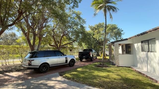 En Venta: $610,000 (3 camas, 2 baños, 1445 Pies cuadrados)