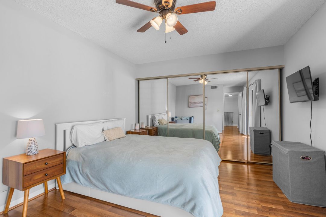 En Venta: $325,000 (3 camas, 3 baños, 1326 Pies cuadrados)