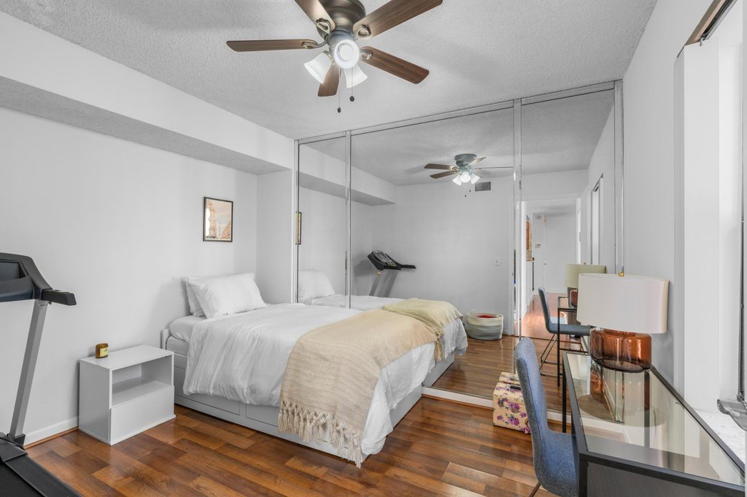 En Venta: $325,000 (3 camas, 3 baños, 1326 Pies cuadrados)