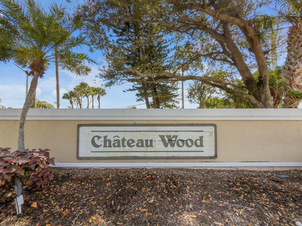 En Venta: $325,000 (3 camas, 3 baños, 1326 Pies cuadrados)