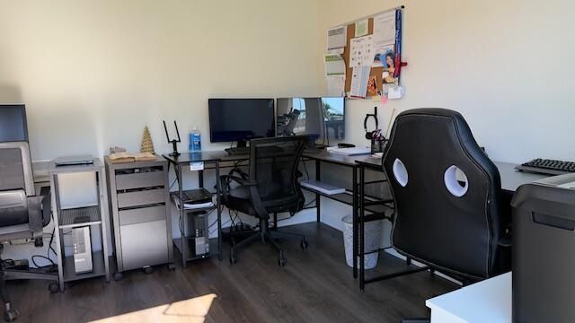 En Venta: $610,000 (3 camas, 2 baños, 1445 Pies cuadrados)