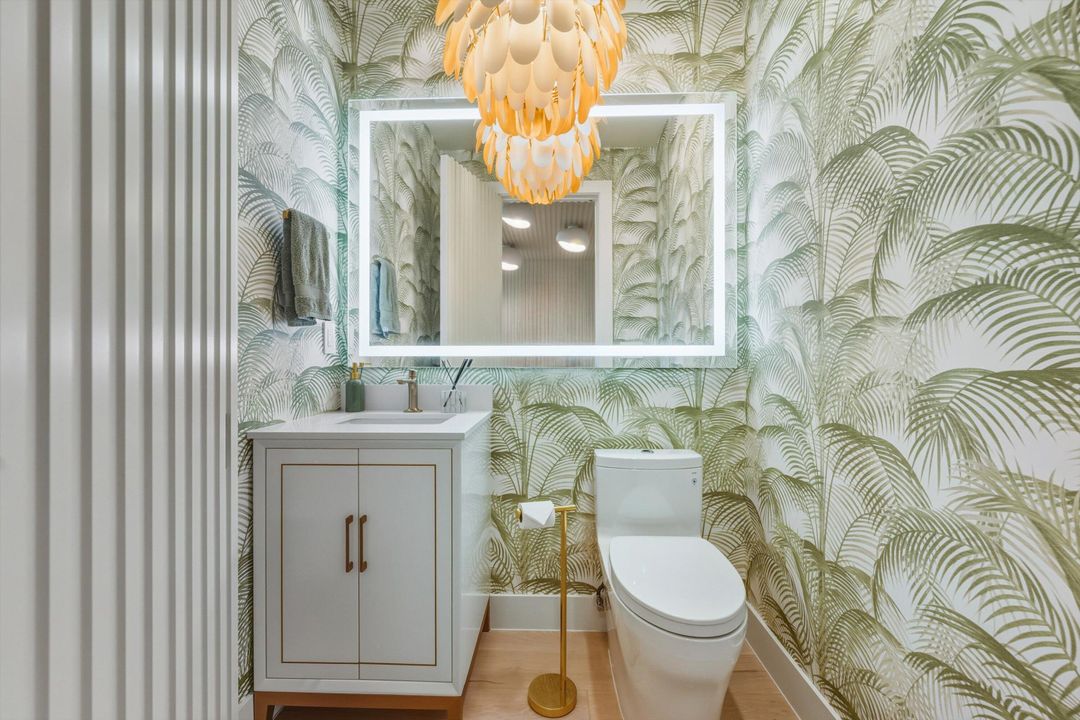 На продажу: $2,350,000 (3 спален, 3 ванн, 2046 Квадратных фут)