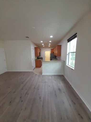For Rent: $3,200 (3 beds, 2 baths, 1601 Square Feet)