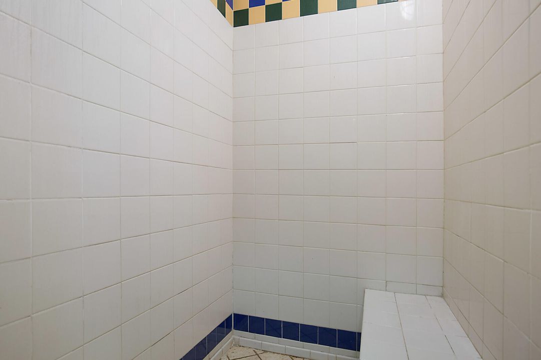 В аренду: $3,600 (4 спален, 2 ванн, 1798 Квадратных фут)