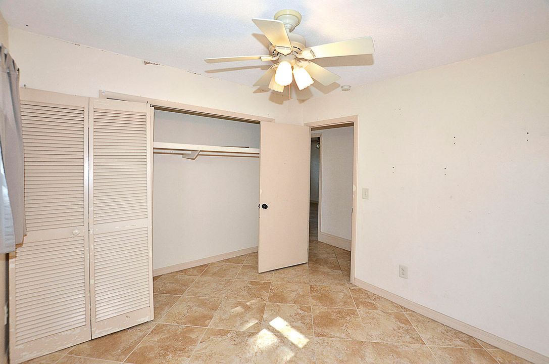 For Sale: $320,000 (3 beds, 2 baths, 1455 Square Feet)