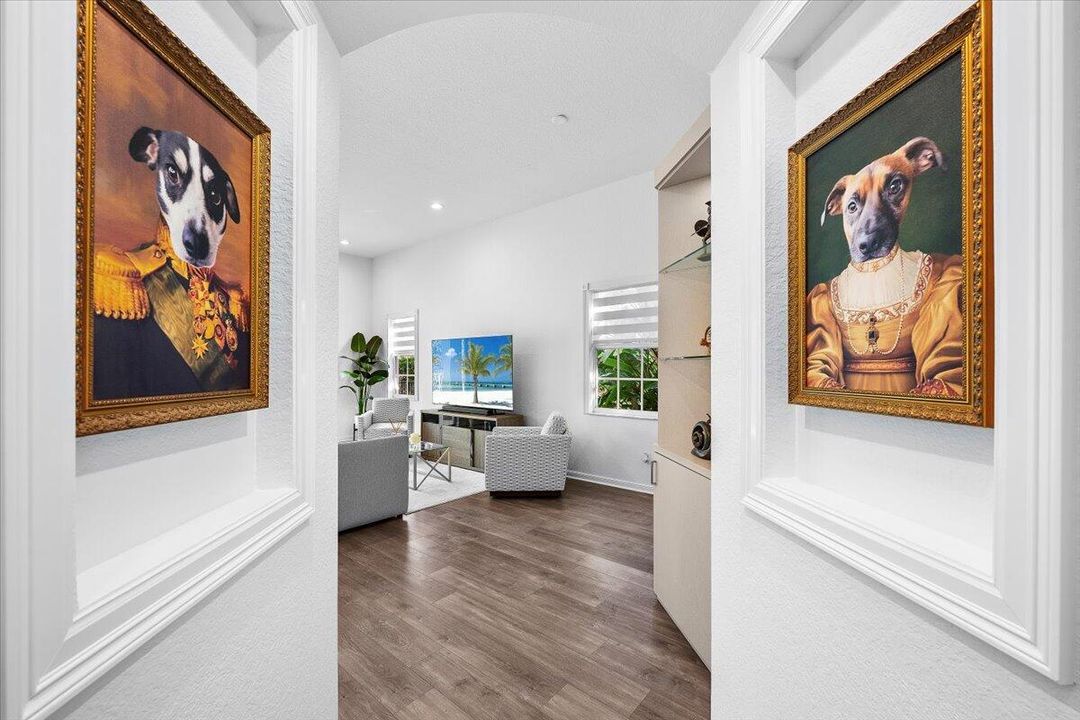 For Sale: $875,000 (2 beds, 2 baths, 1841 Square Feet)