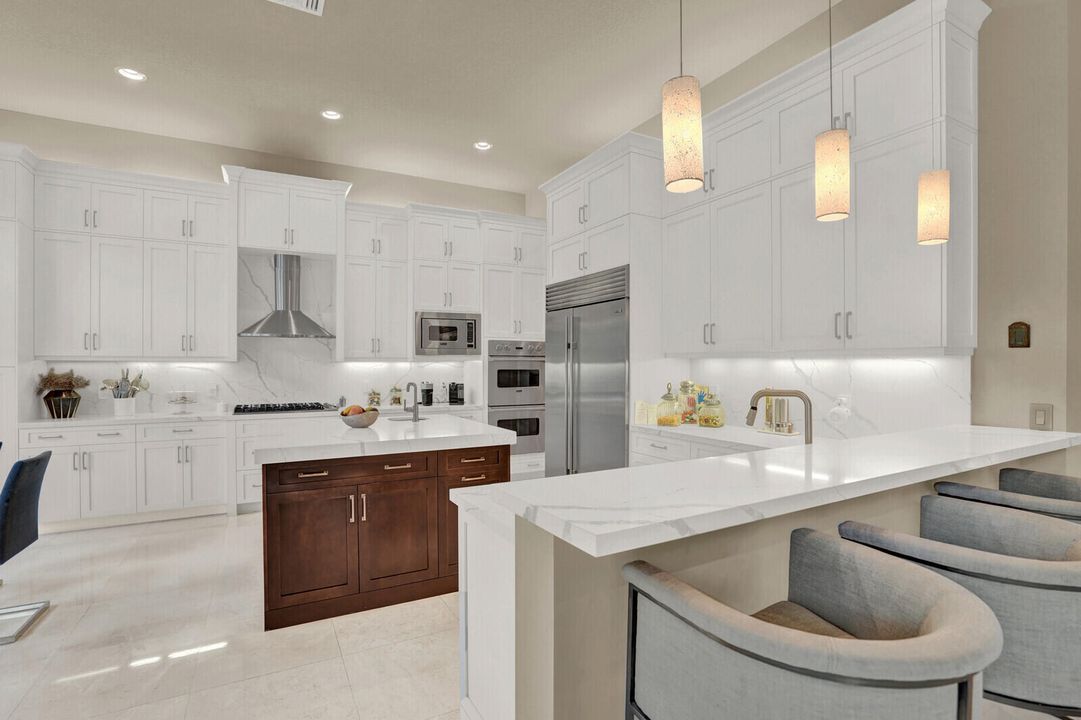 На продажу: $1,790,000 (3 спален, 3 ванн, 3352 Квадратных фут)