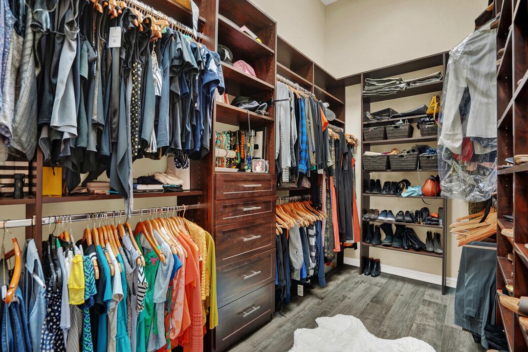 На продажу: $1,790,000 (3 спален, 3 ванн, 3352 Квадратных фут)