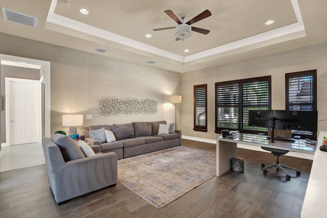 На продажу: $1,790,000 (3 спален, 3 ванн, 3352 Квадратных фут)