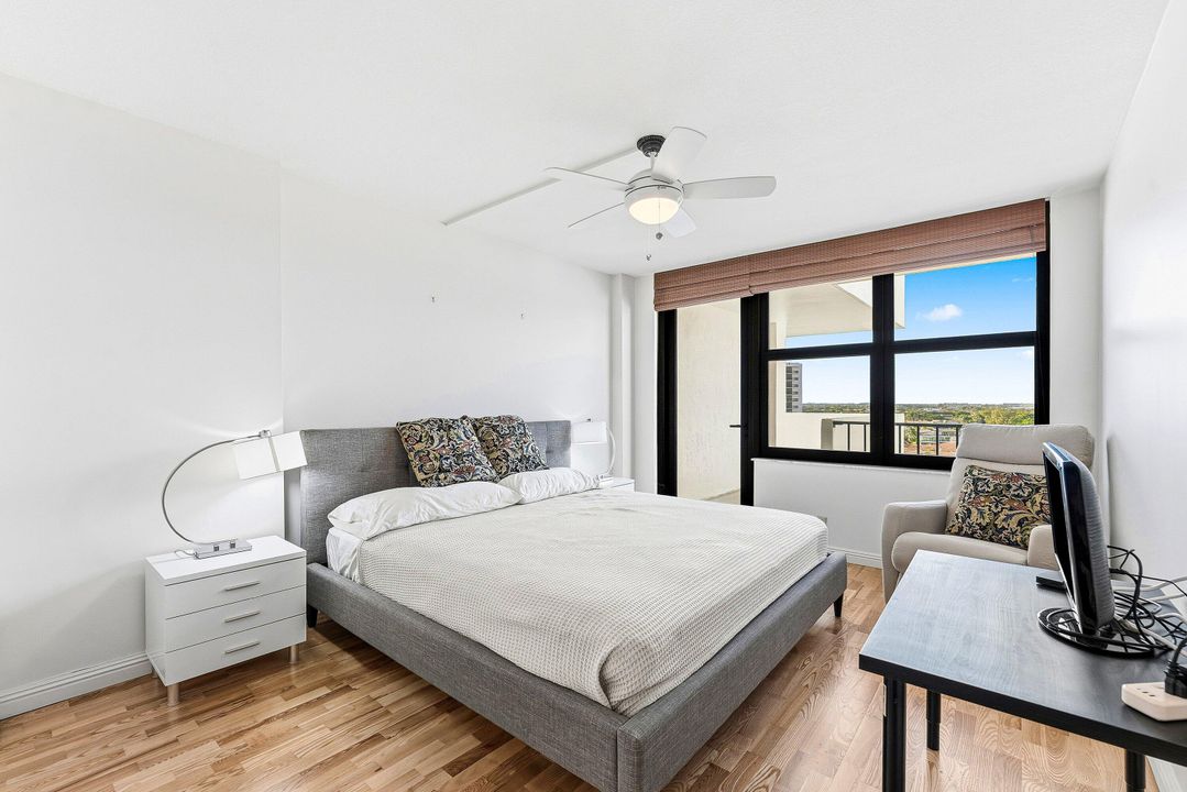 На продажу: $950,000 (2 спален, 2 ванн, 1556 Квадратных фут)