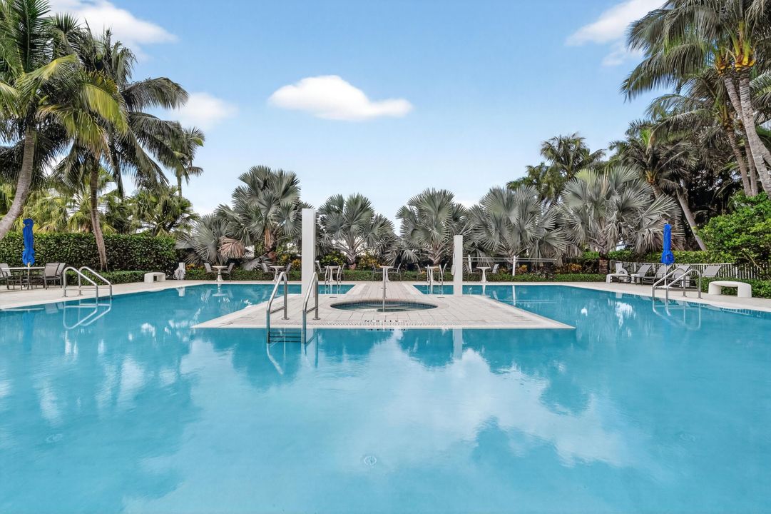 For Sale: $2,195,000 (2 beds, 2 baths, 2108 Square Feet)