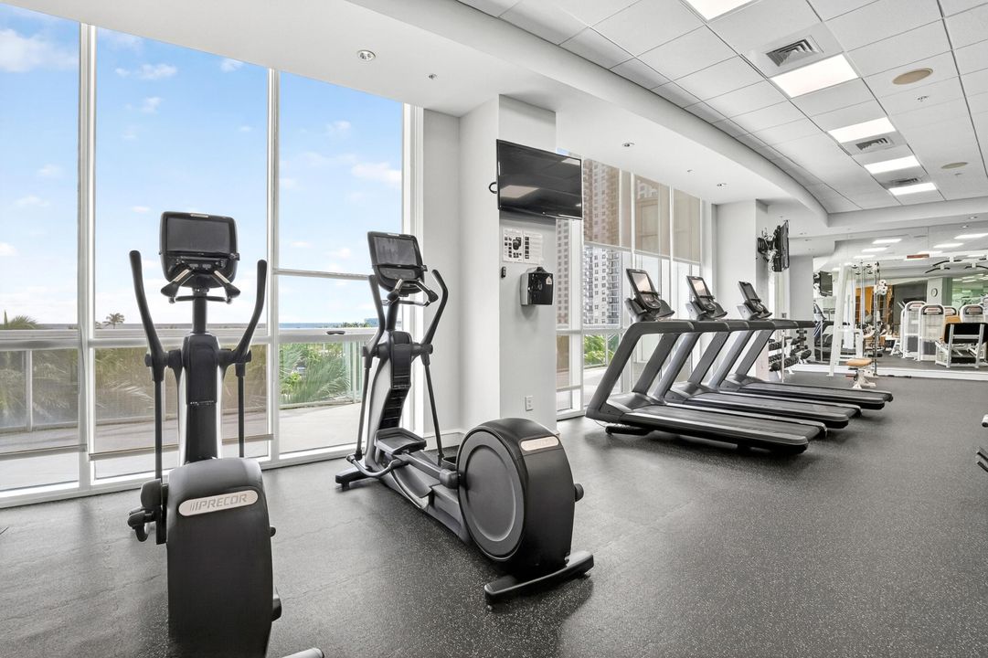 For Sale: $2,195,000 (2 beds, 2 baths, 2108 Square Feet)