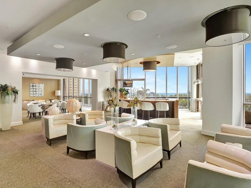 For Sale: $2,195,000 (2 beds, 2 baths, 2108 Square Feet)