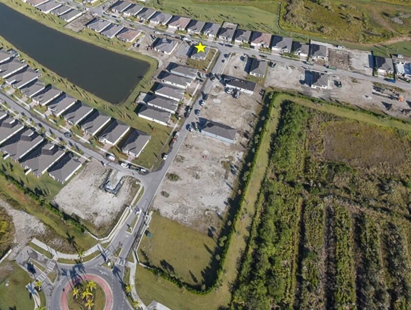 En Venta: $449,155 (2 camas, 2 baños, 1827 Pies cuadrados)