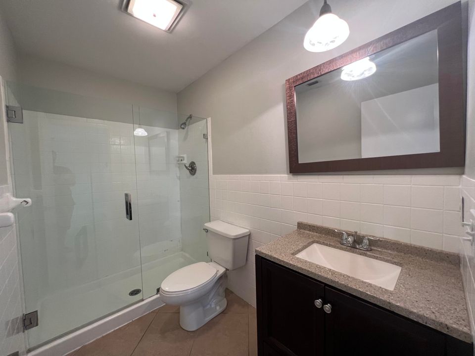 For Rent: $3,100 (2 beds, 2 baths, 1333 Square Feet)