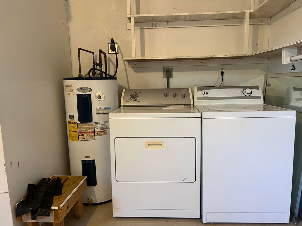 For Rent: $3,100 (2 beds, 2 baths, 1333 Square Feet)