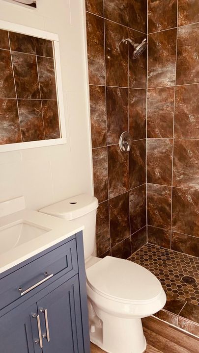 For Sale: $299,000 (3 beds, 2 baths, 1226 Square Feet)