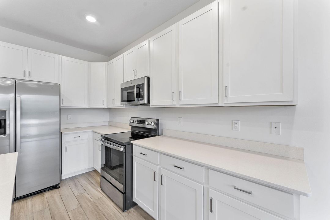 En Venta: $415,000 (3 camas, 2 baños, 1652 Pies cuadrados)