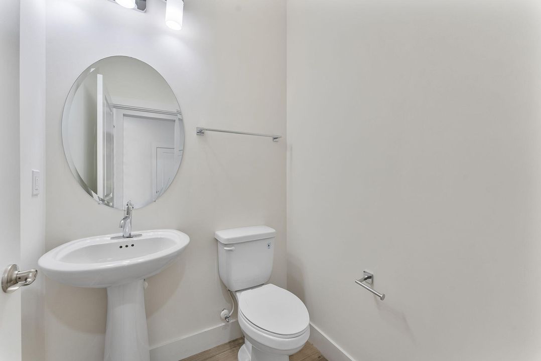 En Venta: $415,000 (3 camas, 2 baños, 1652 Pies cuadrados)