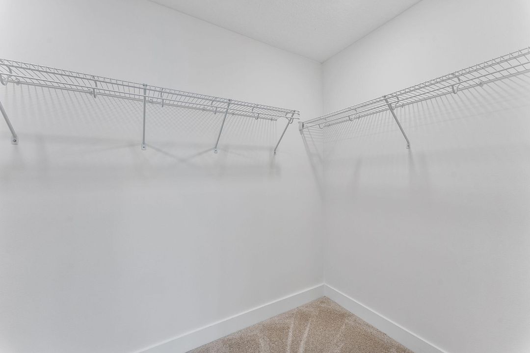 En Venta: $415,000 (3 camas, 2 baños, 1652 Pies cuadrados)