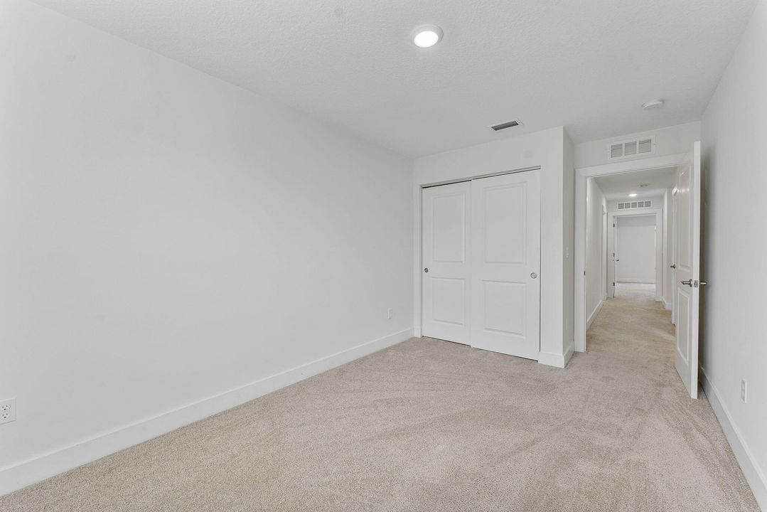 En Venta: $415,000 (3 camas, 2 baños, 1652 Pies cuadrados)