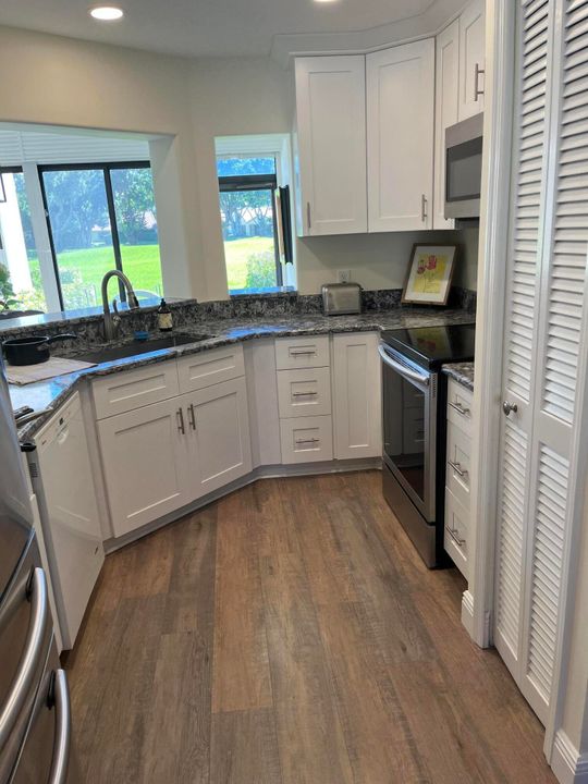 En Venta: $280,000 (2 camas, 2 baños, 1335 Pies cuadrados)