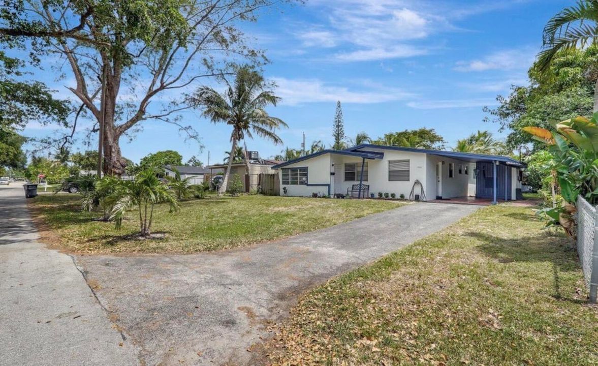 En Venta: $479,900 (3 camas, 2 baños, 1232 Pies cuadrados)