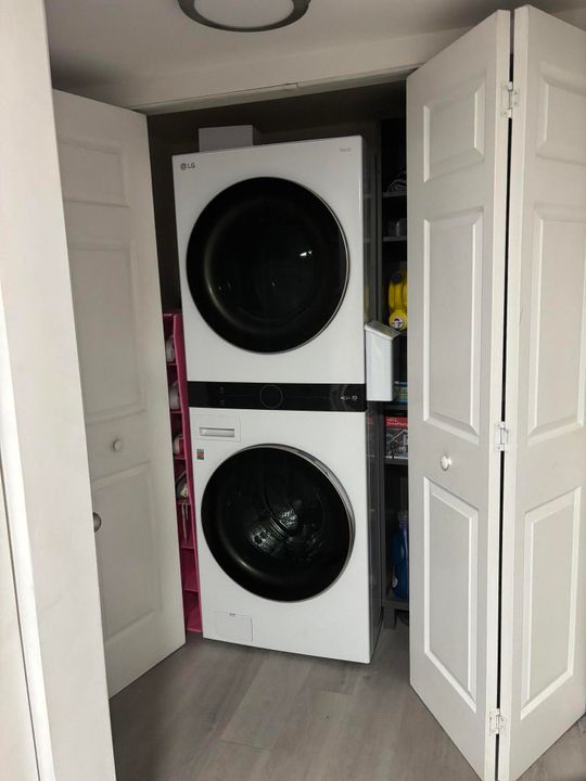 For Sale: $340,000 (2 beds, 2 baths, 1468 Square Feet)