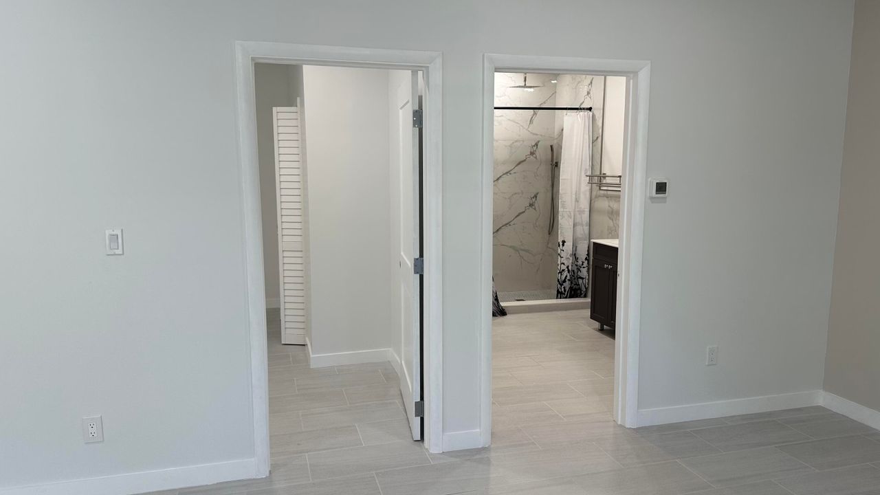 For Rent: $1,800 (1 beds, 1 baths, 600 Square Feet)